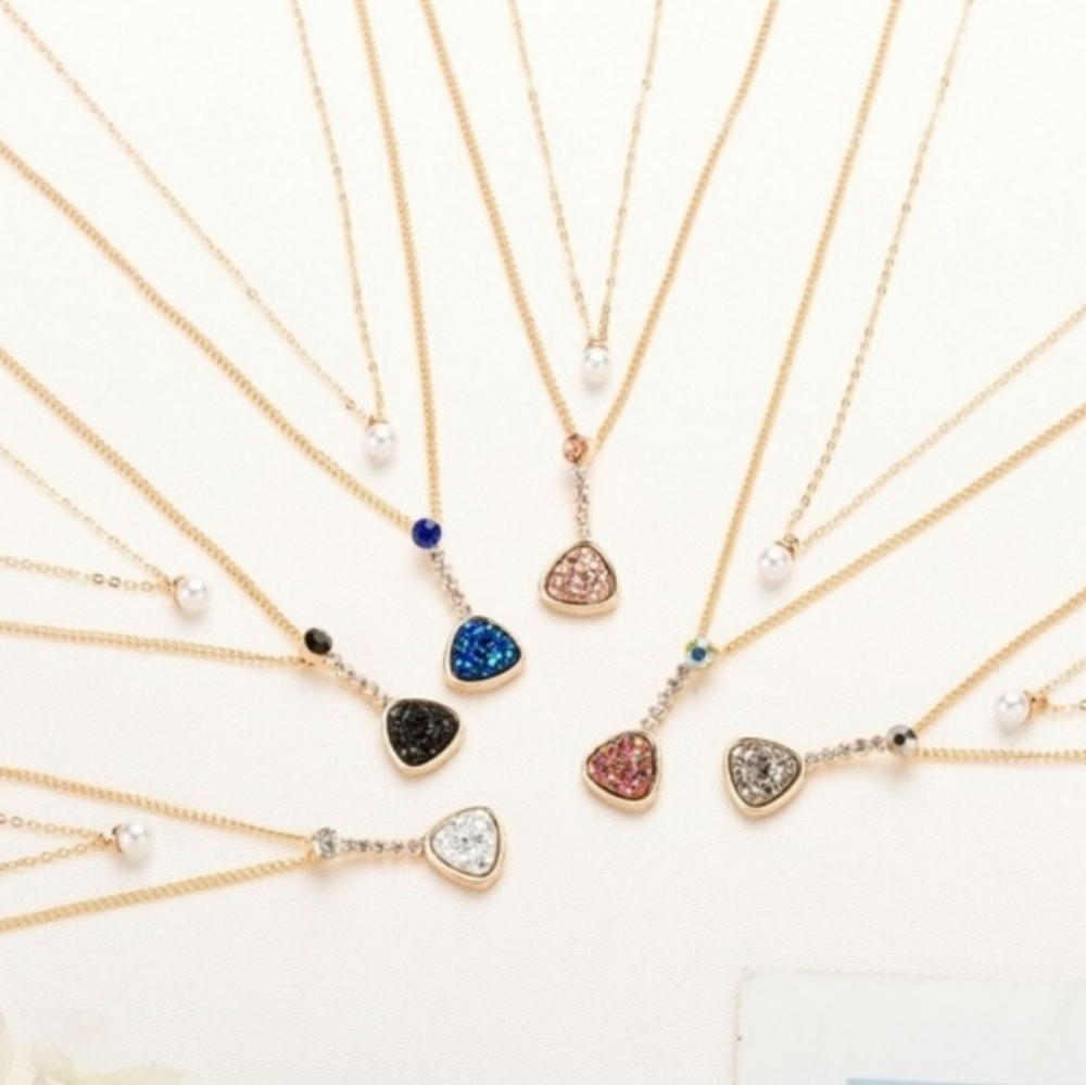 Layered necklace
